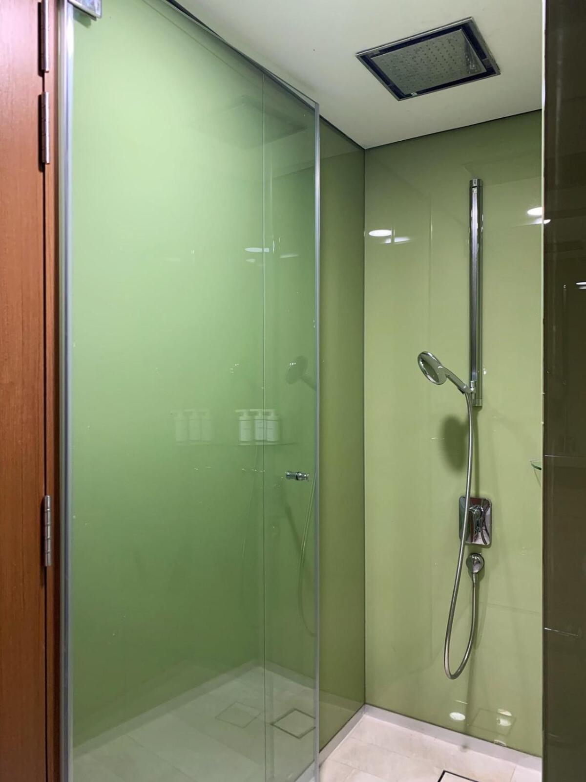 Sky Klcc Level 58, 600mbps Wifi - 2r 1bb Apartment Kuala Lumpur