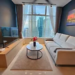 Sky Suites Klcc Level 58, 600Mbps Wifi - 2R Plus 1Bb